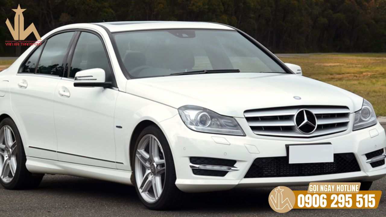Lựa chọn dịch vụ thuê xe Mercedes E250 phù hợp nhu cầu