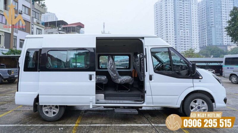 Cho thuê xe du lịch 16 chỗ Ford Transit