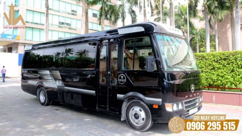 Cho thuê xe du lịch 19 chỗ Dcar Limousine