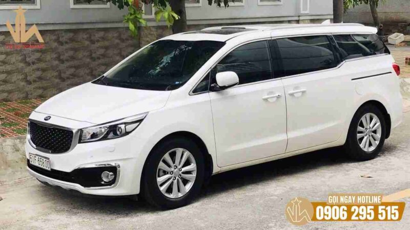 Cho thuê xe 7 chỗ KIA Carnival theo tháng