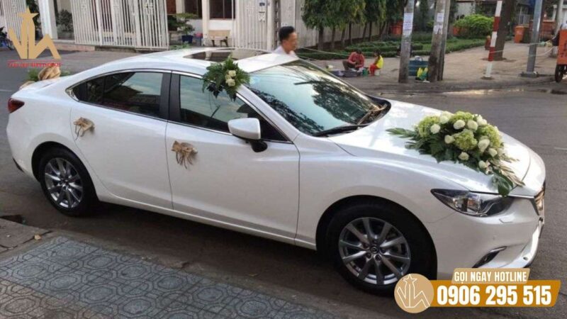 Cho thuê xe cưới Mazda