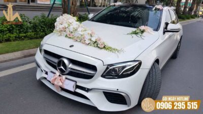 Cho thuê xe cưới Mercedes C300