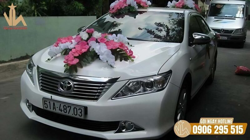 Cho thuê xe cưới Toyota Altis