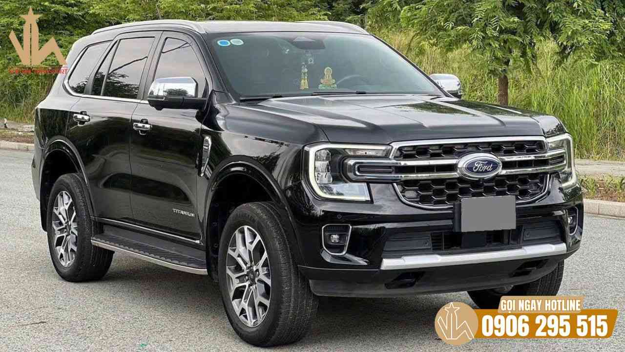 Bảng báo giá thuê xe 7 chỗ Everest tại Vân Hải hợp lý