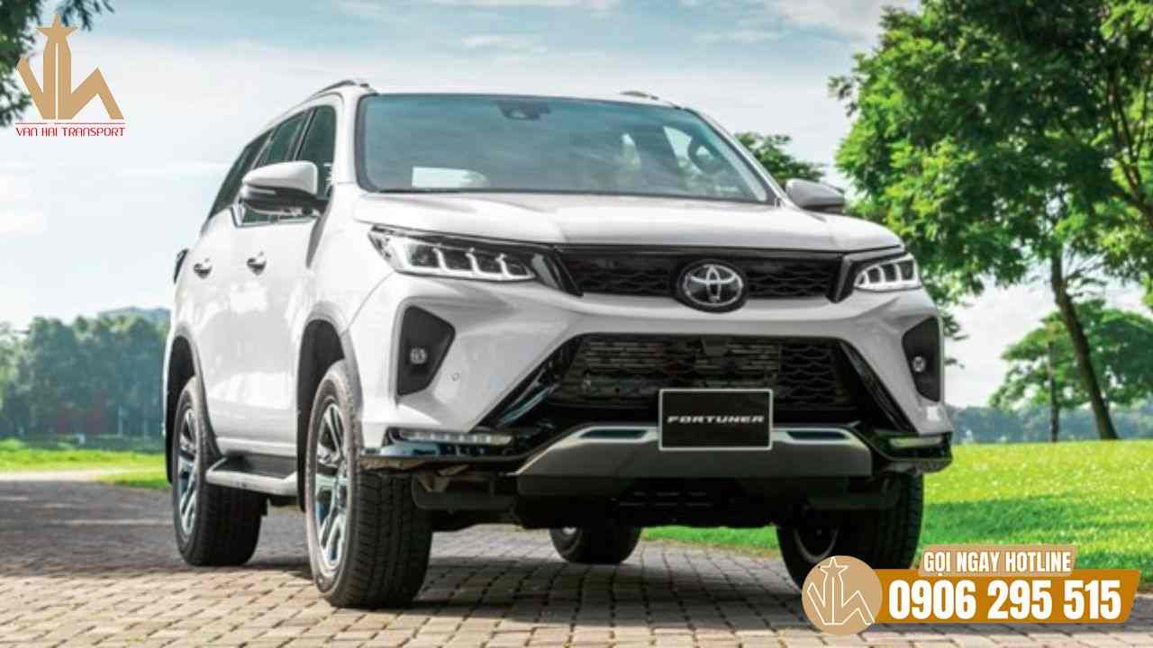 Vân Hải cho thuê xe 7 chỗ Fortuner với mức giá ưu đãi, hợp lý nhất