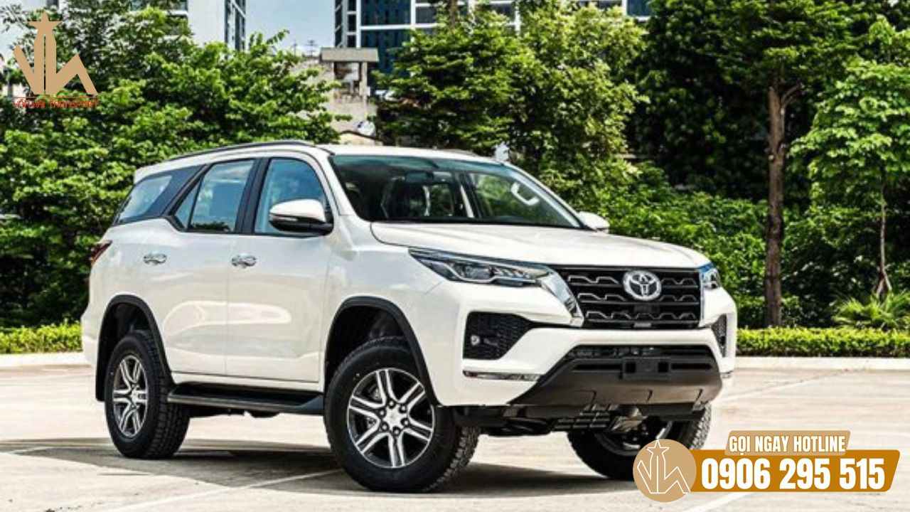 Báo giá thuê xe 7 chỗ Fortuner đảm bảo ưu đãi nhất