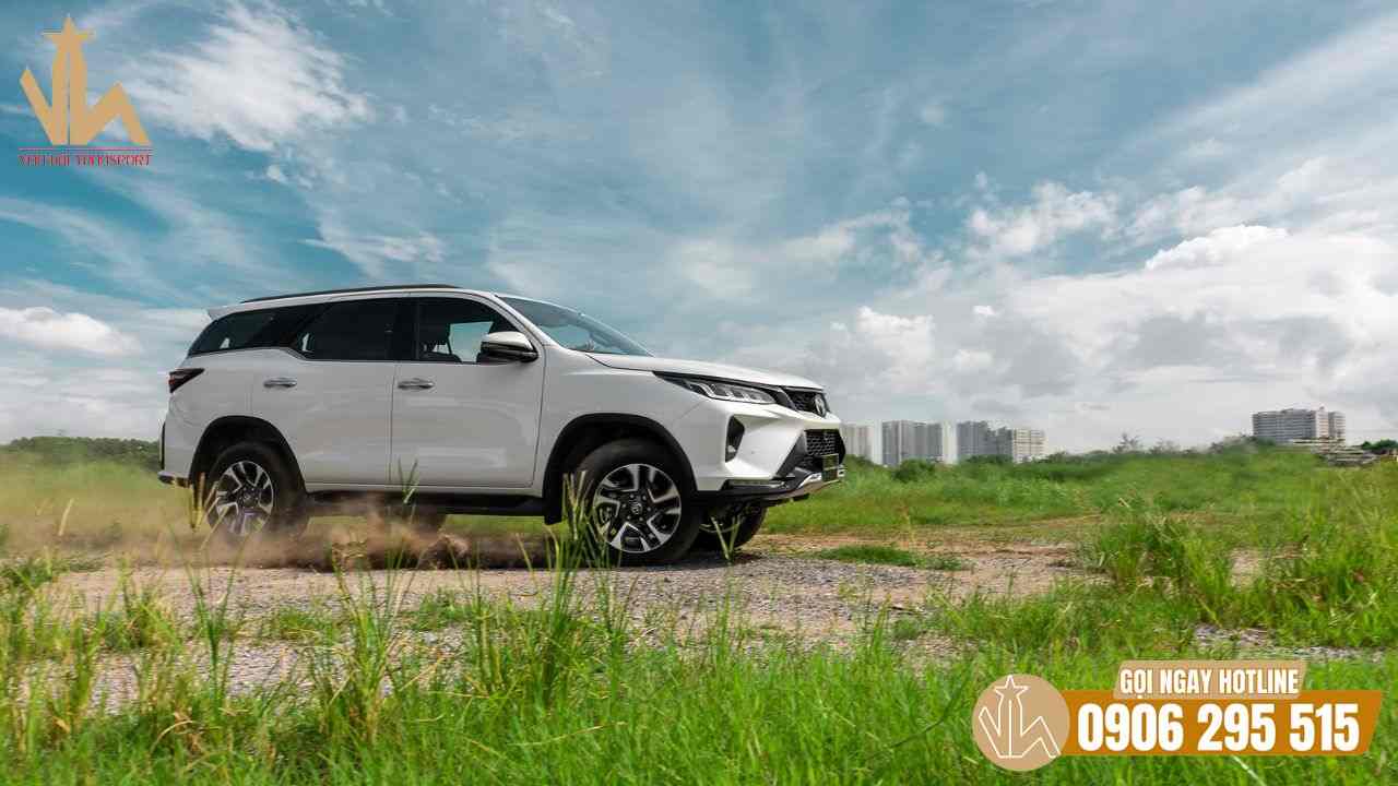 Vân Hải cho thuê xe 7 chỗ Fortuner với mức giá ưu đãi, hợp lý nhất