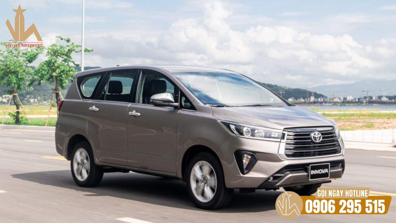 Hành trình thoải mái với dịch vụ thuê xe 7 chỗ Innova tại Thanh Trì