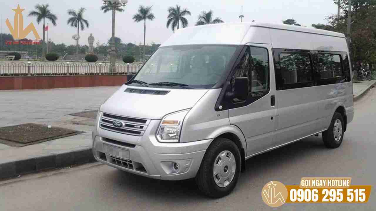 Vân Hải cho thuê xe 16 chỗ Transit với mức giá ưu đãi