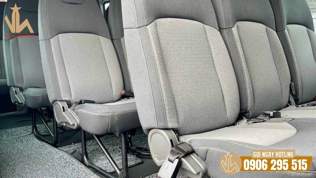 Bảng giá cho thuê xe 16 chỗ theo tháng tại Long Biên cạnh tranh