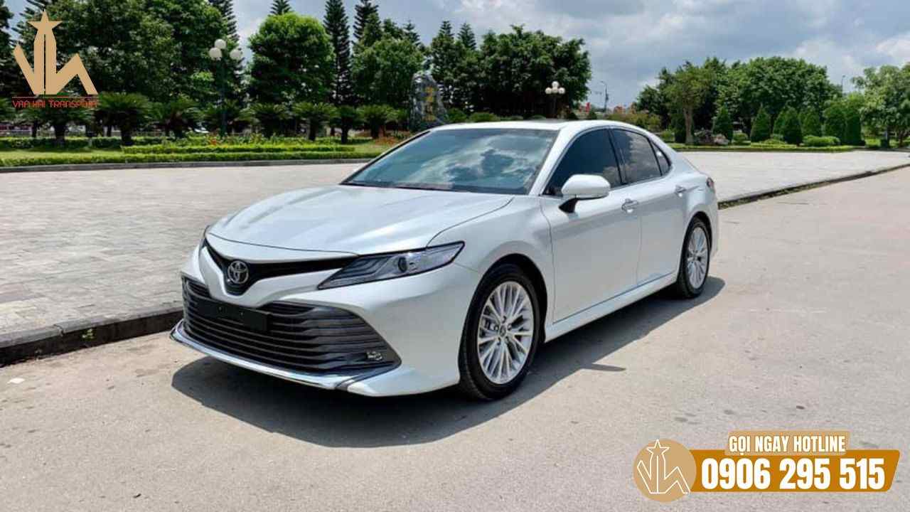 Đặt xe sớm Long Biên để dễ dàng tìm được các dòng xe thích hợp