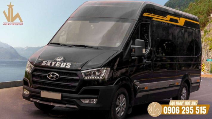 Dịch vụ thuê xe có lái Hà Nội - Thuê xe 12 chỗ Dcar Limousine giá rẻ