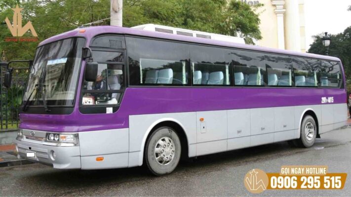 Vân Hải cho thuê xe 35 chỗ Hyundai Aero Town uy tín