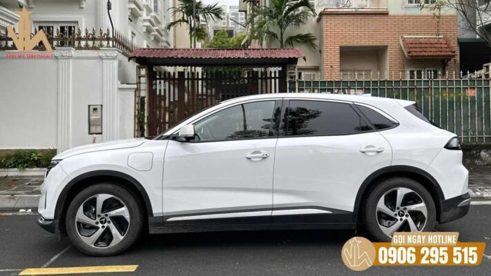 Quy trình đặt xe đơn giản, xác nhận nhanh