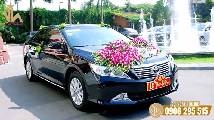 Toyota Camry và VinFast VF8 nổi bật trong dịch vụ xe