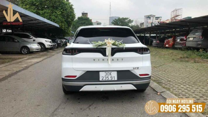 Vân Hải cung cấp đa dạng xe cưới đáp ứng mọi phong cách