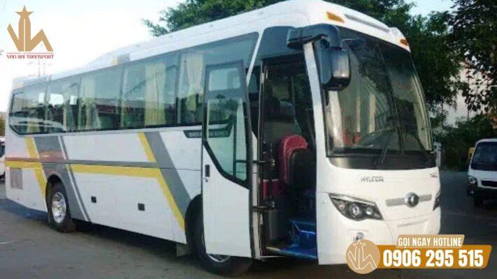 Không gian xe rộng rãi mang đến trải nghiệm di chuyển tiện ích Xe rộng rãi mang đến trải nghiệm di chuyển thoải mái hơn