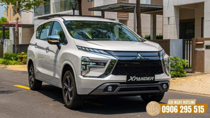 Xe cưới 7 chỗ phục vụ gia đình vào ngày cưới