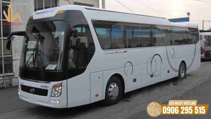 Vân Hải cung cấp xe du lịch có lái uy tín