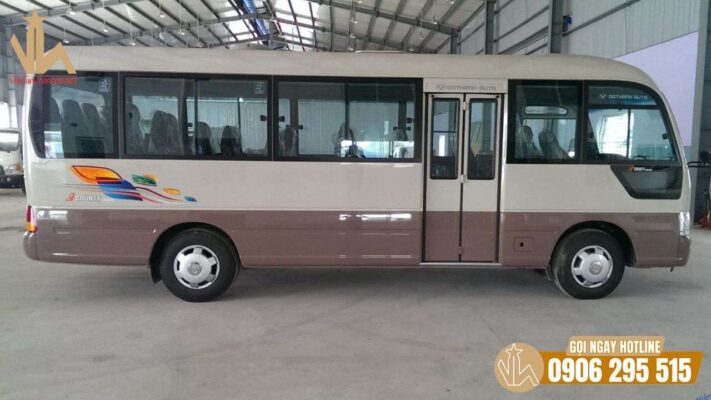 Xe riêng có lái hỗ trợ lịch trình linh hoạt hơn